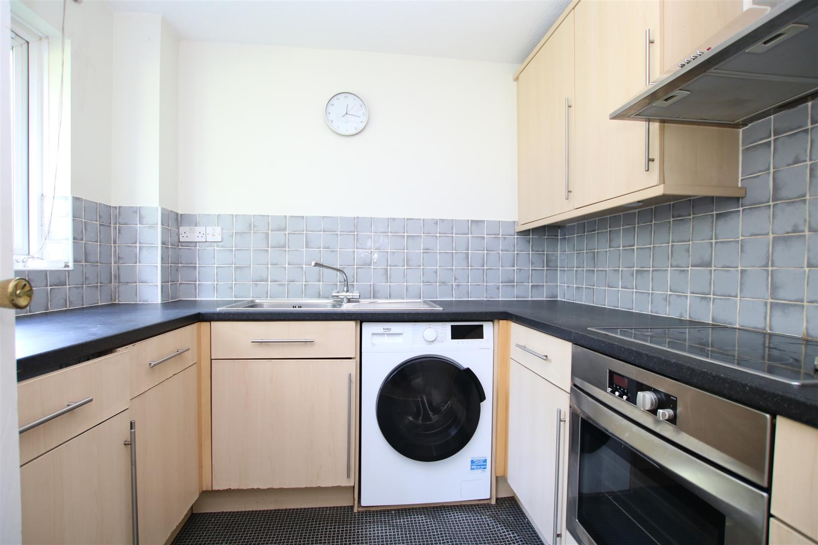 Newbridge Close, Broadbridge Heath, Horsham